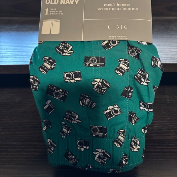 OLD NAVY MENS CAMERA PRINT  LARGE BOXERS - Picture 2 of 3